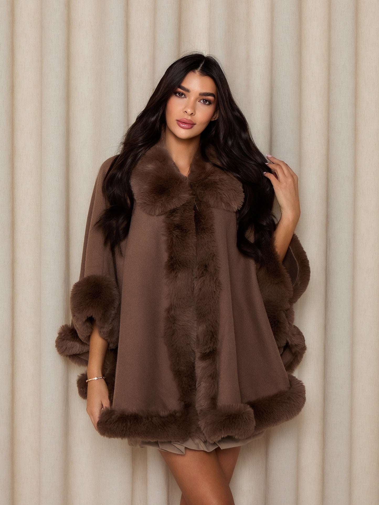 ASPEN Collared Faux Fur Trim Cape Coat In Walnut