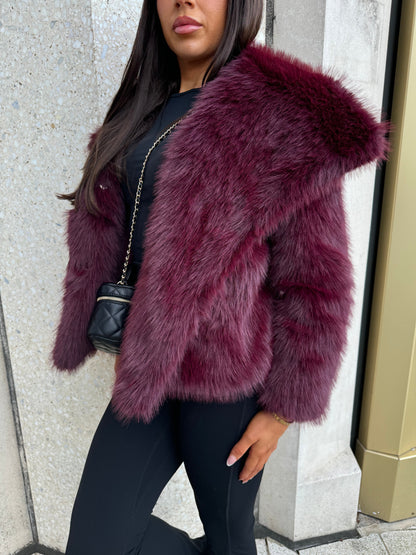 The ‘Vienna’ Luxury Faux Fur Coat Wine