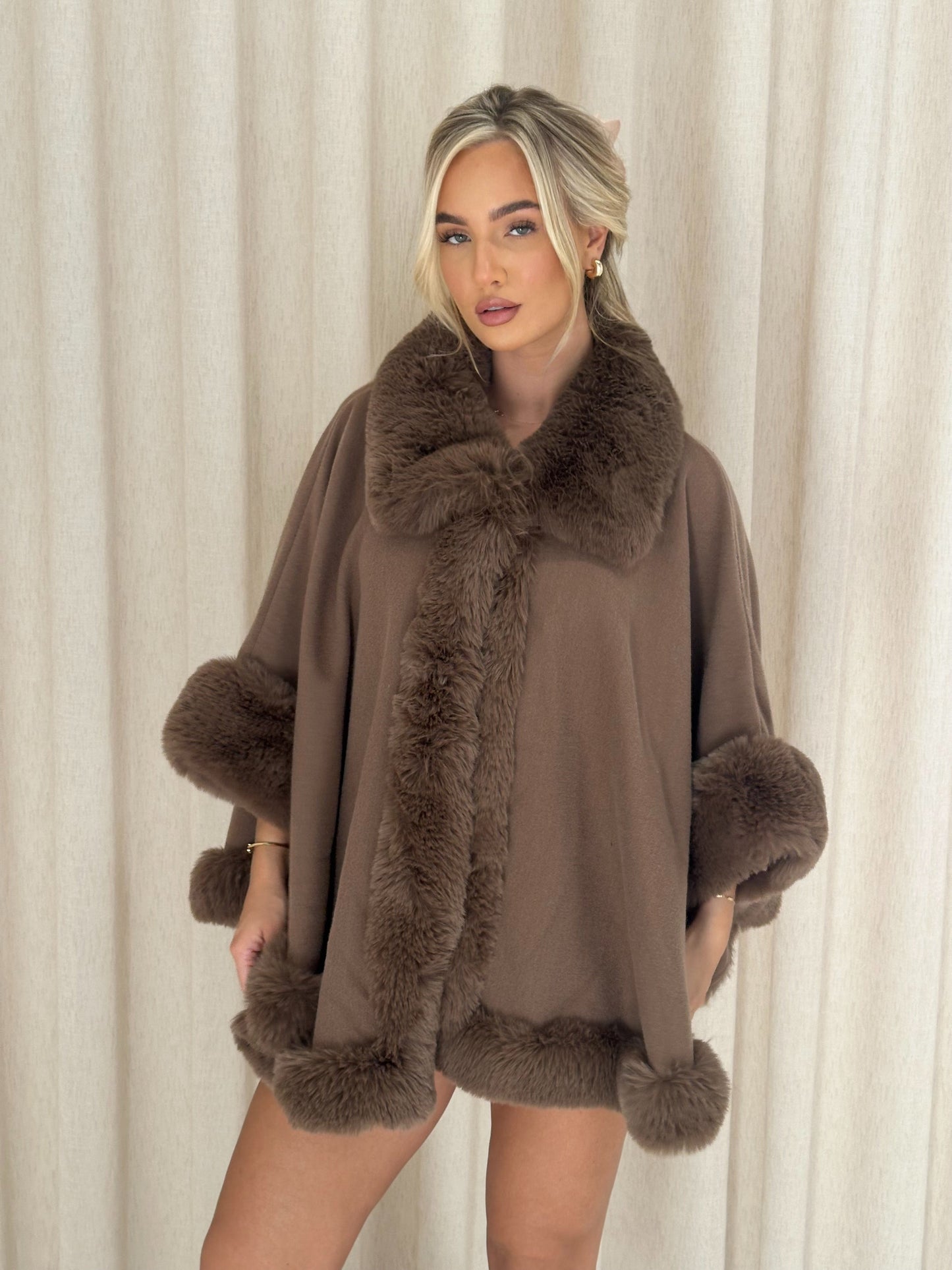 ASPEN Collared Faux Fur Trim Cape Coat In Walnut