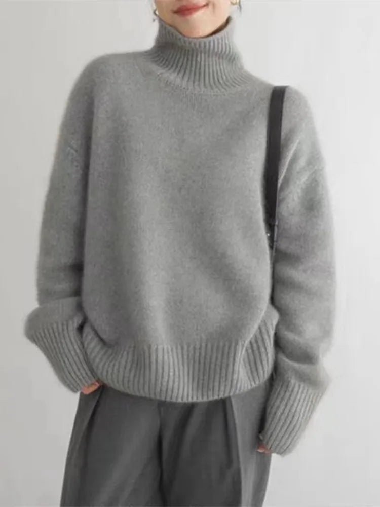 Sofia™ - Luxe Cashmere Turtleneck Sweater