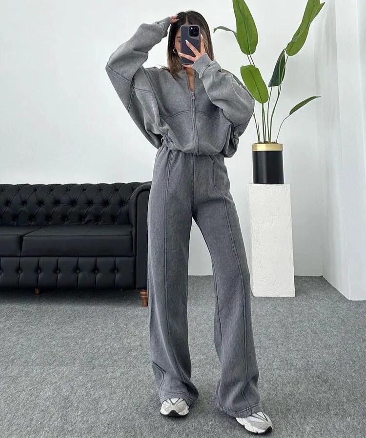 Rhea – Soft Lounge Tracksuit