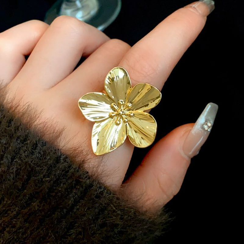 Seraphina Petal Ring