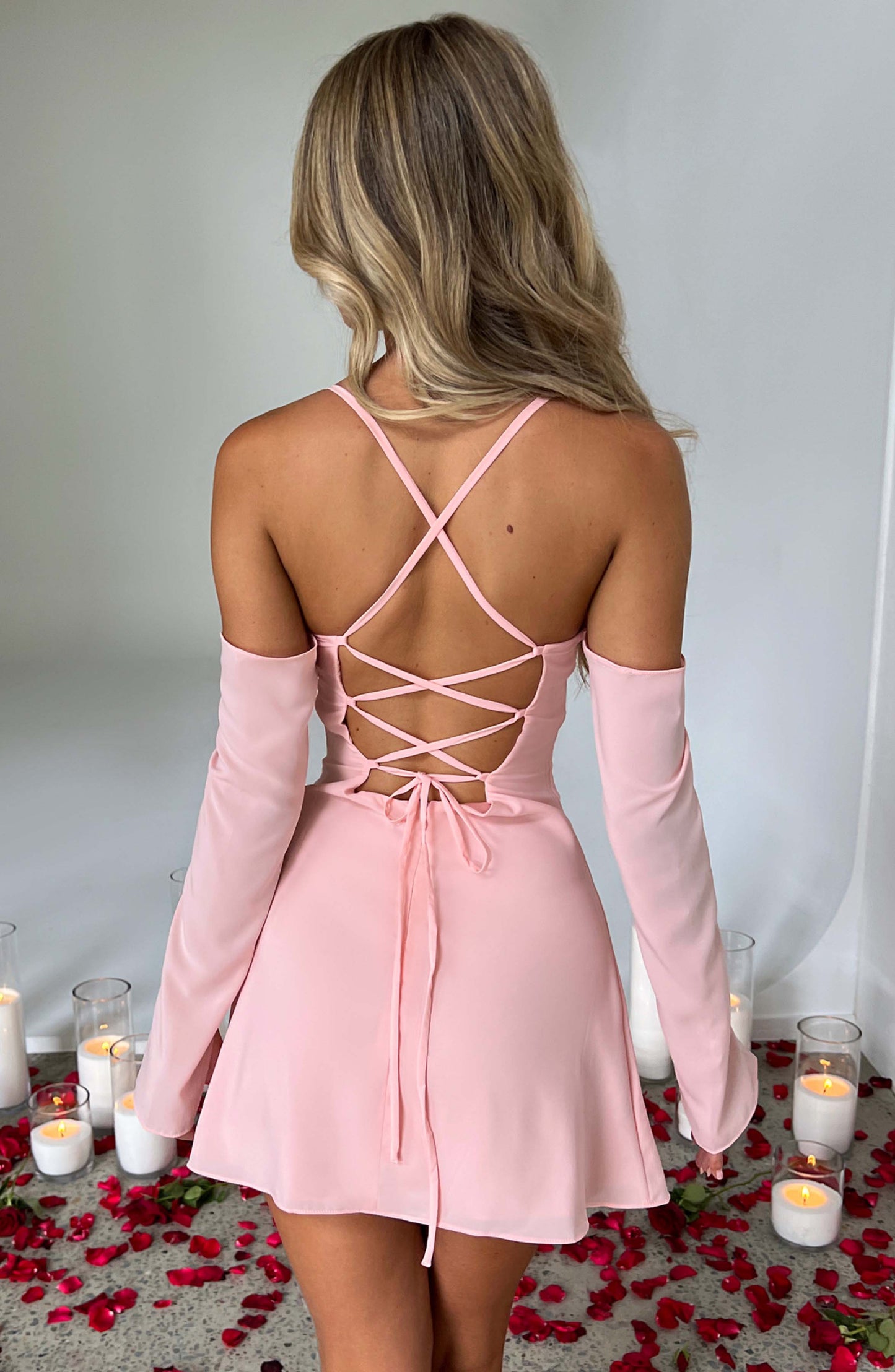 NAMUR OFF SHOULDER BACKLESS  Mini Dress - Pink